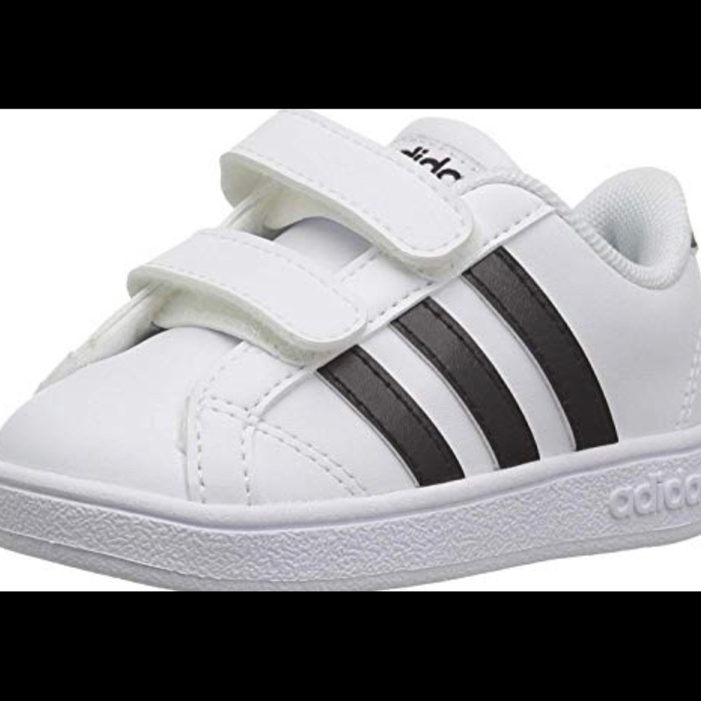 adidas Performance Baby Baseline Sneaker, White/Black/White, 6K M US Toddler